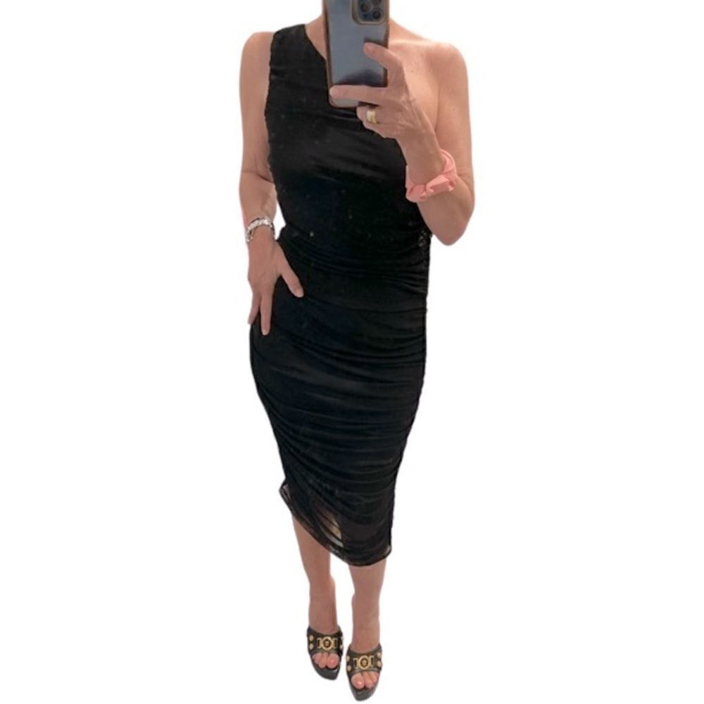 House of Harlow 1960 Black One Shoulder Ruched Midi Dress.Size M